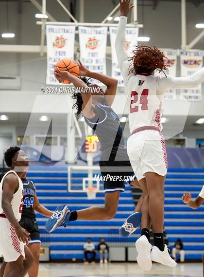 Thumbnail 2 in Hephzibah vs Burke County (100 Black Men of Augusta Thanksgiving Classic) photogallery.