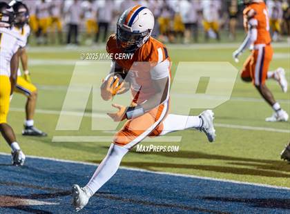 Thumbnail 2 in Shawnee Mission West @ Olathe East photogallery.