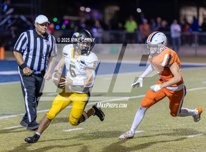 Thumbnail 3 in Shawnee Mission West @ Olathe East photogallery.