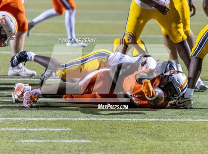 Thumbnail 2 in Shawnee Mission West @ Olathe East photogallery.
