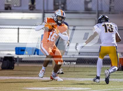 Thumbnail 1 in Shawnee Mission West @ Olathe East photogallery.