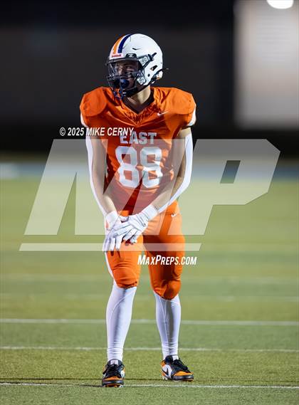 Thumbnail 3 in Shawnee Mission West @ Olathe East photogallery.