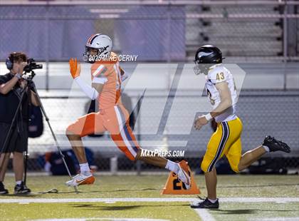 Thumbnail 1 in Shawnee Mission West @ Olathe East photogallery.