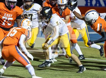 Thumbnail 3 in Shawnee Mission West @ Olathe East photogallery.