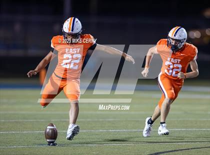 Thumbnail 2 in Shawnee Mission West @ Olathe East photogallery.