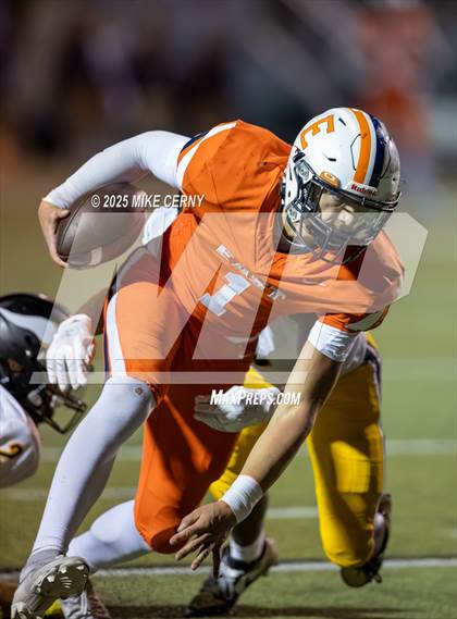 Thumbnail 2 in Shawnee Mission West @ Olathe East photogallery.