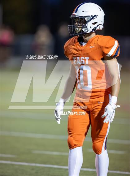 Thumbnail 3 in Shawnee Mission West @ Olathe East photogallery.