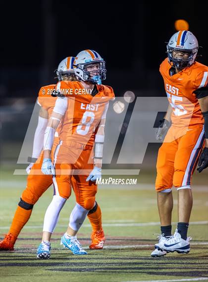 Thumbnail 2 in Shawnee Mission West @ Olathe East photogallery.