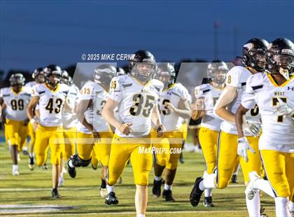Thumbnail 2 in Shawnee Mission West @ Olathe East photogallery.