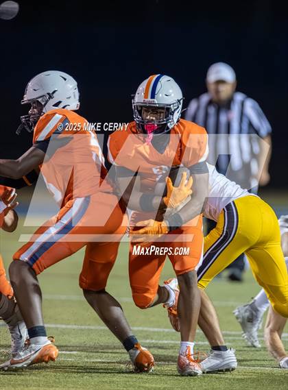 Thumbnail 2 in Shawnee Mission West @ Olathe East photogallery.