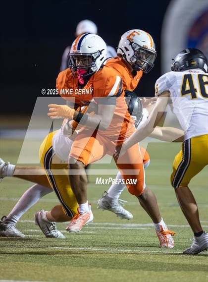 Thumbnail 1 in Shawnee Mission West @ Olathe East photogallery.