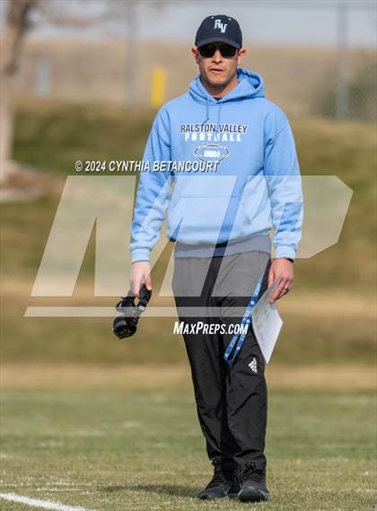 Thumbnail 3 in Legend vs Ralston Valley (CHSAA 5A Playoff) photogallery.