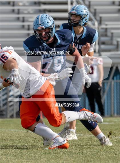 Thumbnail 1 in Legend vs Ralston Valley (CHSAA 5A Playoff) photogallery.