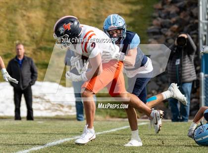 Thumbnail 2 in Legend vs Ralston Valley (CHSAA 5A Playoff) photogallery.