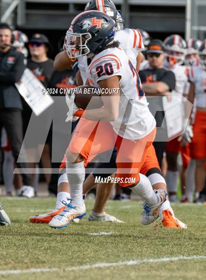 Thumbnail 2 in Legend vs Ralston Valley (CHSAA 5A Playoff) photogallery.