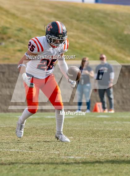 Thumbnail 2 in Legend vs Ralston Valley (CHSAA 5A Playoff) photogallery.