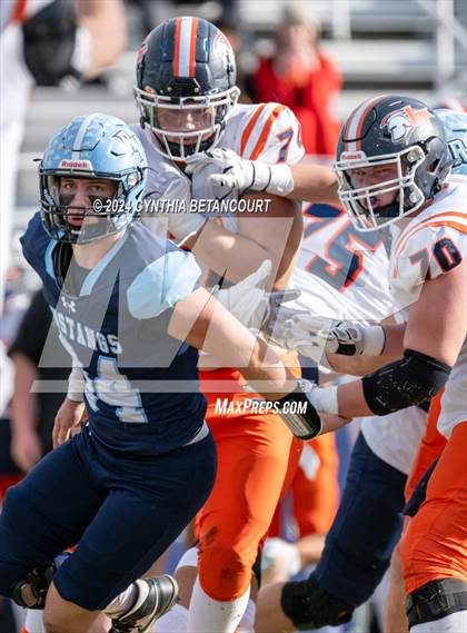 Thumbnail 3 in Legend vs Ralston Valley (CHSAA 5A Playoff) photogallery.