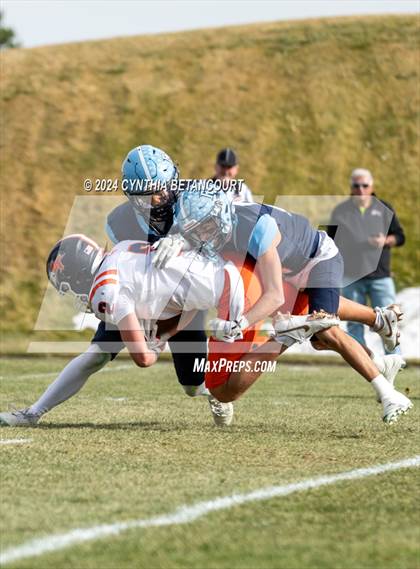 Thumbnail 2 in Legend vs Ralston Valley (CHSAA 5A Playoff) photogallery.