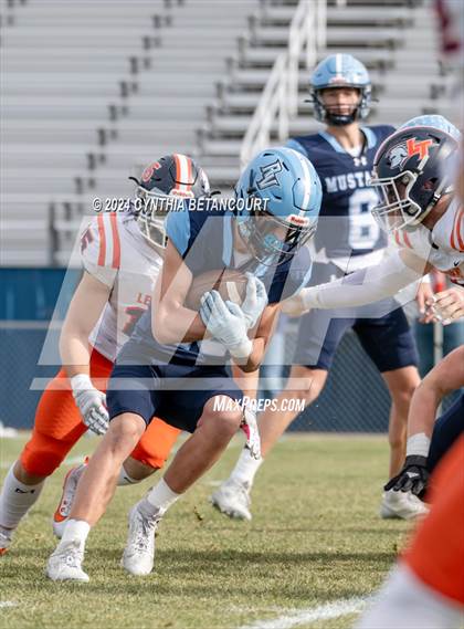 Thumbnail 2 in Legend vs Ralston Valley (CHSAA 5A Playoff) photogallery.