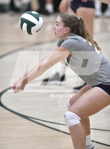 Thumbnail 3 in Menlo School vs. Newport Harbor (Dave Mohs Tournament) photogallery.