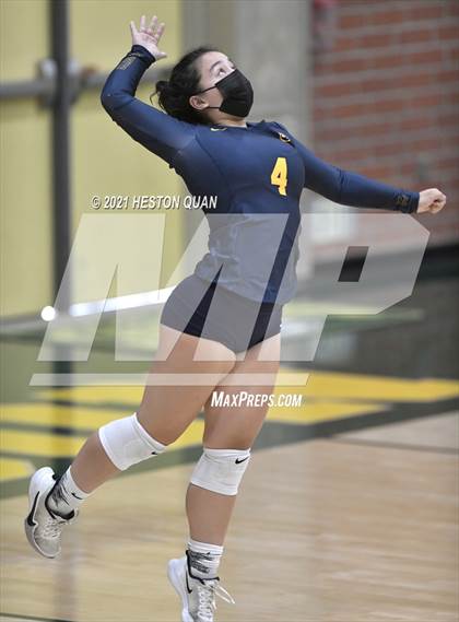 Thumbnail 1 in Menlo School vs. Newport Harbor (Dave Mohs Tournament) photogallery.