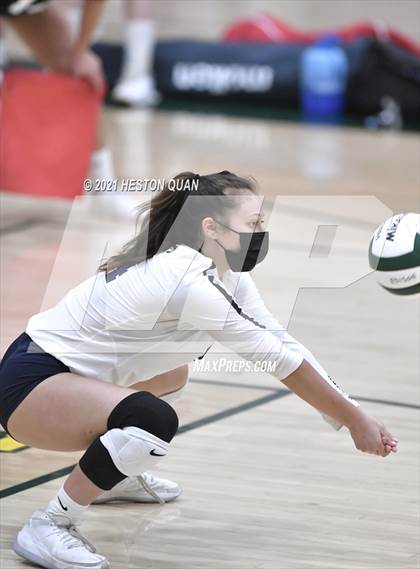 Thumbnail 2 in Menlo School vs. Newport Harbor (Dave Mohs Tournament) photogallery.
