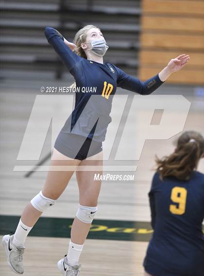 Thumbnail 2 in Menlo School vs. Newport Harbor (Dave Mohs Tournament) photogallery.