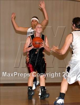 Thumbnail 3 in Western vs. JSerra (Ocean View Tournament) photogallery.