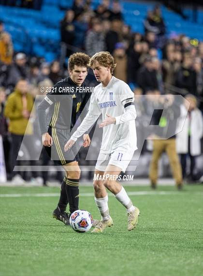 Thumbnail 2 in Roaring Fork vs. Jefferson Academy (CHSAA 3A Final) photogallery.