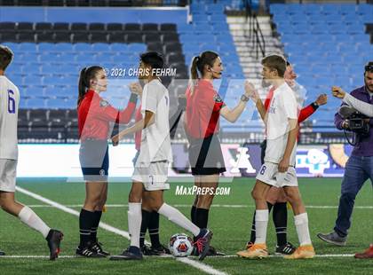 Thumbnail 2 in Roaring Fork vs. Jefferson Academy (CHSAA 3A Final) photogallery.
