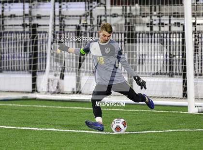 Thumbnail 3 in Roaring Fork vs. Jefferson Academy (CHSAA 3A Final) photogallery.