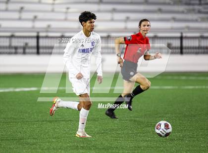 Thumbnail 2 in Roaring Fork vs. Jefferson Academy (CHSAA 3A Final) photogallery.