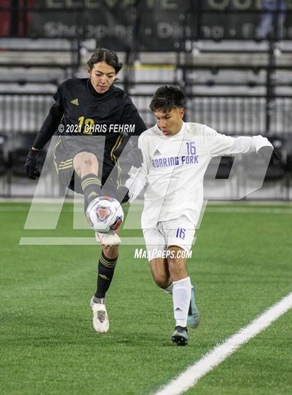Thumbnail 2 in Roaring Fork vs. Jefferson Academy (CHSAA 3A Final) photogallery.