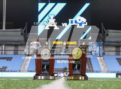 Thumbnail 3 in Roaring Fork vs. Jefferson Academy (CHSAA 3A Final) photogallery.