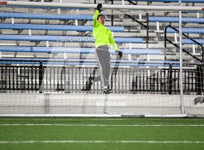 Thumbnail 3 in Roaring Fork vs. Jefferson Academy (CHSAA 3A Final) photogallery.