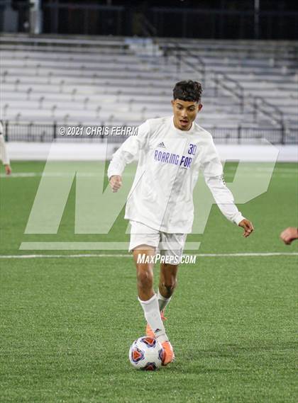 Thumbnail 3 in Roaring Fork vs. Jefferson Academy (CHSAA 3A Final) photogallery.