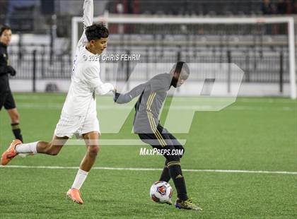 Thumbnail 1 in Roaring Fork vs. Jefferson Academy (CHSAA 3A Final) photogallery.