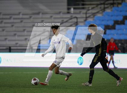 Thumbnail 2 in Roaring Fork vs. Jefferson Academy (CHSAA 3A Final) photogallery.