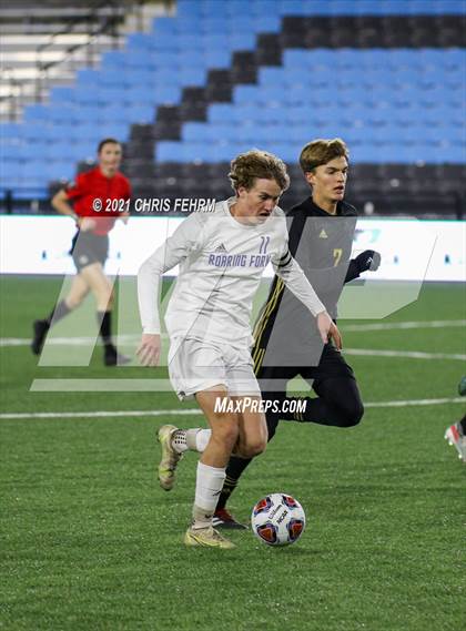 Thumbnail 2 in Roaring Fork vs. Jefferson Academy (CHSAA 3A Final) photogallery.
