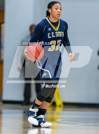 Thumbnail 2 in E.E. Smith vs. Terry Sanford (Cumberland County Schools Basketball Holiday Classic) photogallery.
