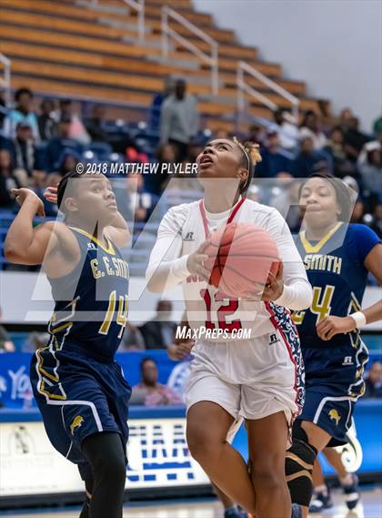 Thumbnail 3 in E.E. Smith vs. Terry Sanford (Cumberland County Schools Basketball Holiday Classic) photogallery.