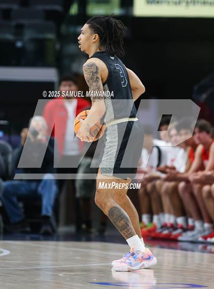 Thumbnail 2 in  St. John Bosco vs Mater Dei (Trinity-Mission League Show) photogallery.
