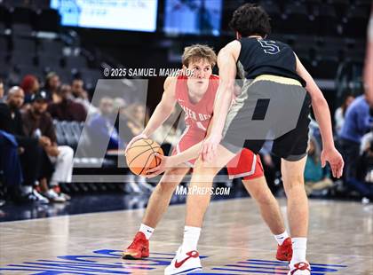 Thumbnail 3 in  St. John Bosco vs Mater Dei (Trinity-Mission League Show) photogallery.