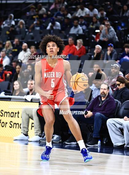 Thumbnail 3 in  St. John Bosco vs Mater Dei (Trinity-Mission League Show) photogallery.