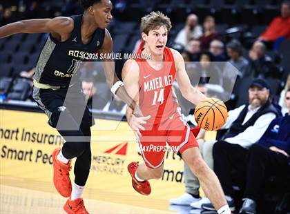 Thumbnail 1 in  St. John Bosco vs Mater Dei (Trinity-Mission League Show) photogallery.