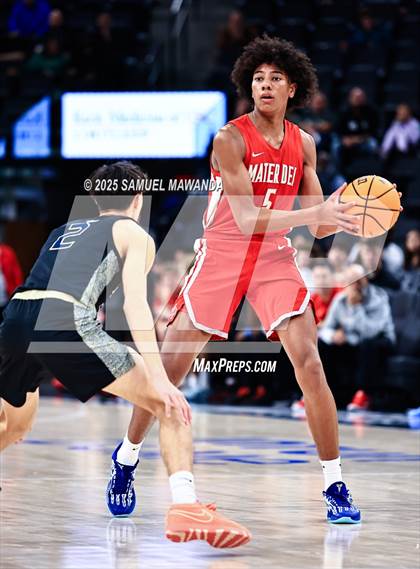 Thumbnail 1 in  St. John Bosco vs Mater Dei (Trinity-Mission League Show) photogallery.