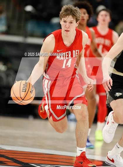 Thumbnail 2 in  St. John Bosco vs Mater Dei (Trinity-Mission League Show) photogallery.