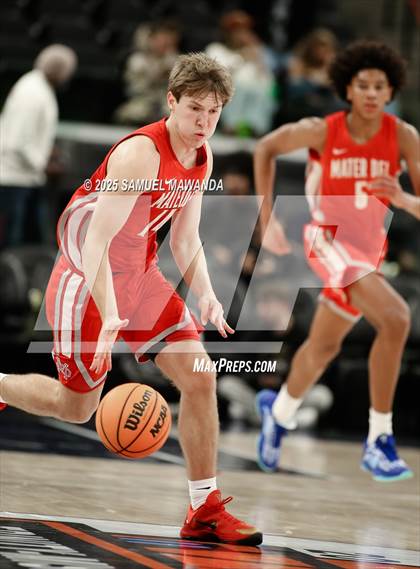 Thumbnail 2 in  St. John Bosco vs Mater Dei (Trinity-Mission League Show) photogallery.
