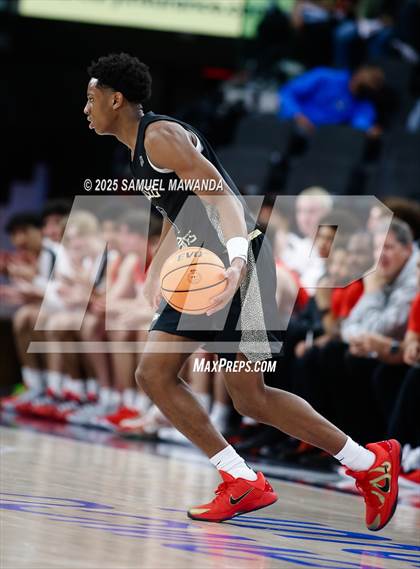 Thumbnail 1 in  St. John Bosco vs Mater Dei (Trinity-Mission League Show) photogallery.