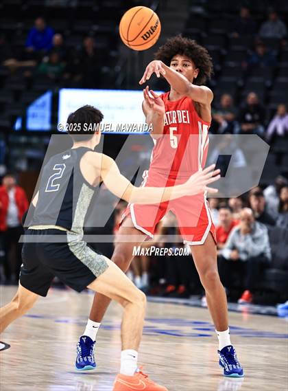 Thumbnail 2 in  St. John Bosco vs Mater Dei (Trinity-Mission League Show) photogallery.